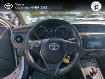 Photo 9 du bon plan TOYOTA Auris Touring Sports HSD 136h Design occasion à 12490 €