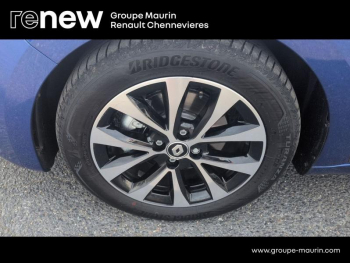 Photo 9 du bon plan RENAULT Clio 1.6 E-Tech hybride 145ch Techno occasion à 16999 €