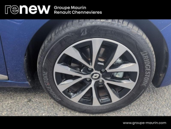 Photo 12 du bon plan RENAULT Clio 1.6 E-Tech hybride 145ch Techno occasion à 16999 €