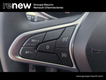 Photo 20 du bon plan RENAULT Clio 1.6 E-Tech hybride 145ch Techno occasion à 16999 €