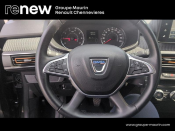 Photo 31 du bon plan DACIA Sandero 1.0 TCe 90ch Stepway Confort -22 occasion à 13999 €