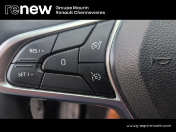 Photo 21 du bon plan RENAULT Captur 1.6 E-Tech hybride 145ch Techno Fast Track occasion à 21590 €