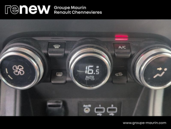 Photo 25 du bon plan RENAULT Captur 1.6 E-Tech hybride 145ch Techno Fast Track occasion à 21590 €