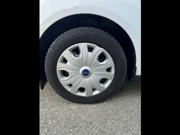 Photo 13 du bon plan FORD Transit Connect VUL L1 1.0E 100ch E85 Trend occasion à 19188 €