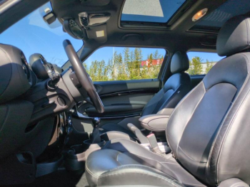 Photo 16 du bon plan MINI Paceman Cooper S 190ch Pack Red Hot Chili occasion à 12790 €