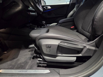 Photo 13 du bon plan BMW Série 1 118dA 150ch M Sport occasion à 20990 €