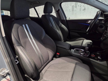 Photo 14 du bon plan BMW Série 1 118dA 150ch M Sport occasion à 20990 €