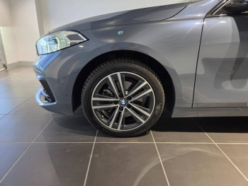 Photo 22 du bon plan BMW Série 1 118dA 150ch M Sport occasion à 20990 €