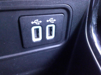 Photo 14 du bon plan FORD EcoSport 1.0 EcoBoost 125ch E85 ST-Line occasion à 14900 €