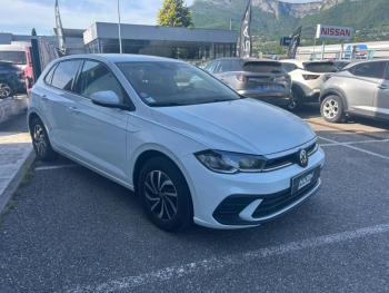 Photo 4 du bon plan VOLKSWAGEN Polo 1.0 TSI 95ch VW Edition occasion à 17990 €