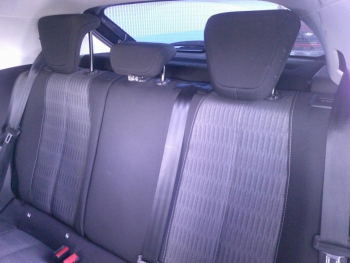 Photo 17 du bon plan OPEL Corsa 1.2 75ch Edition occasion à 9801 €