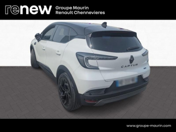 Photo 7 du bon plan RENAULT Captur 1.6 E-Tech full hybrid 145ch esprit Alpine occasion à 25999 €