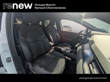 Photo 18 du bon plan RENAULT Captur 1.6 E-Tech full hybrid 145ch esprit Alpine occasion à 25999 €