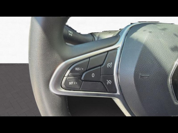 Photo 12 du bon plan RENAULT Clio 1.0 TCe 100ch Evolution GPL occasion à 13900 €