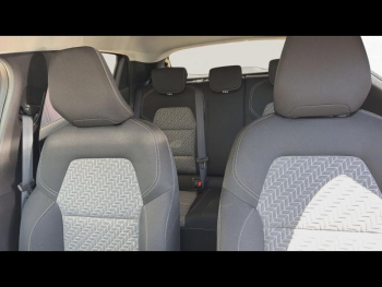 Photo 18 du bon plan RENAULT Clio 1.0 TCe 100ch Evolution GPL occasion à 13900 €