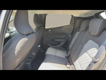 Photo 20 du bon plan RENAULT Clio 1.0 TCe 100ch Evolution GPL occasion à 13900 €