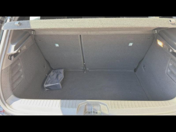 Photo 23 du bon plan RENAULT Clio 1.0 TCe 100ch Evolution GPL occasion à 13900 €