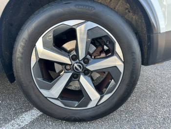 Photo 20 du bon plan NISSAN Qashqai e-POWER 190ch N-Connecta 2022 occasion à 25990 €