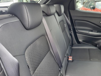 Photo 4 du bon plan NISSAN Juke 1.6 Hybrid 143ch Business+ 2023.5 occasion à 24900 €