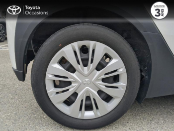 Photo 16 du bon plan TOYOTA Aygo X 1.0 VVT-i 72ch Dynamic occasion à 13590 €