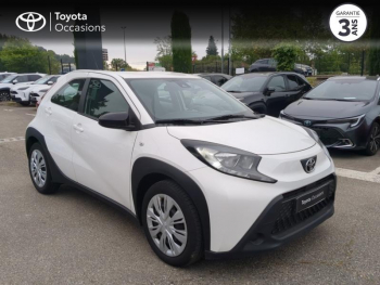 Photo 19 du bon plan TOYOTA Aygo X 1.0 VVT-i 72ch Dynamic occasion à 13590 €