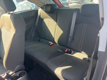 Photo 17 du bon plan OPEL Corsa 1.4 90ch Color Edition 3p occasion à 9390 €