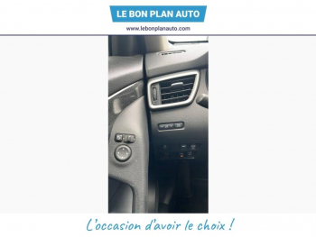 Photo 18 du bon plan NISSAN X-Trail 1.6 dCi 130ch Connect Edition Euro6 7 places occasion à 12499 €