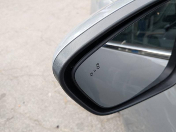 Photo 13 du bon plan FORD Kuga 2.5 Duratec 225ch PHEV Vignale BVA occasion à 25989 €