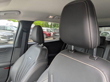 Photo 17 du bon plan FORD Kuga 2.5 Duratec 225ch PHEV Vignale BVA occasion à 25989 €