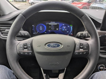 Photo 19 du bon plan FORD Kuga 2.5 Duratec 225ch PHEV Vignale BVA occasion à 25989 €