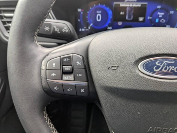 Photo 20 du bon plan FORD Kuga 2.5 Duratec 225ch PHEV Vignale BVA occasion à 25989 €