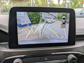 Photo 25 du bon plan FORD Kuga 2.5 Duratec 225ch PHEV Vignale BVA occasion à 25989 €