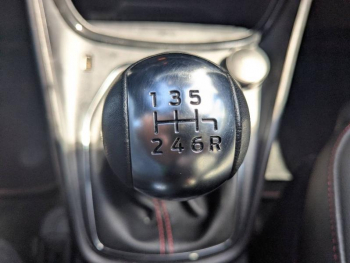 Photo 21 du bon plan FORD Puma 1.0 Flexifuel 125ch S&S mHEV ST-Line X occasion à 22980 €