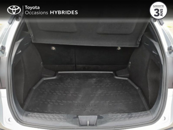 Photo 10 du bon plan TOYOTA C-HR 122h Distinctive 2WD E-CVT RC18 occasion à 19890 €