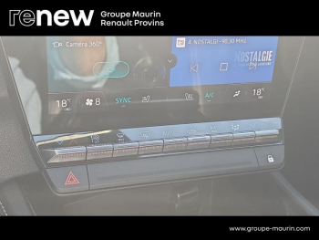 Photo 20 du bon plan RENAULT Austral 1.2 E-Tech full hybrid 200ch Techno occasion à 28500 €