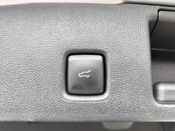 Photo 7 du bon plan FORD Kuga 2.5 Duratec 183ch Hybrid Active X Powershift i-AWD occasion à 46990 €