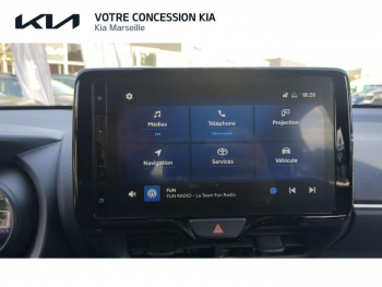 Photo 16 du bon plan TOYOTA Yaris Cross 116h Collection MY22 occasion à 23990 €