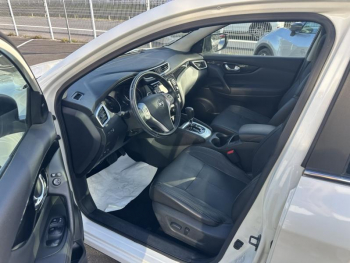 Photo 14 du bon plan NISSAN Qashqai 1.6 dCi 130ch Acenta Xtronic occasion à 11990 €