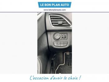 Photo 24 du bon plan OPEL Karl 1.0 75ch Edition occasion à 5970 €