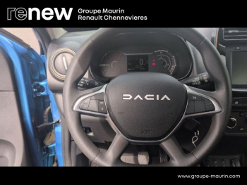 Photo 21 du bon plan DACIA Spring 65ch Extreme occasion à 11999 €