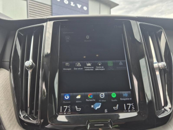 Photo 24 du bon plan VOLVO XC60 T8 Twin Engine 303 + 87ch Inscription Luxe Geartronic occasion à 35990 €