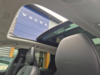 Photo 30 du bon plan VOLVO XC60 T8 Twin Engine 303 + 87ch Inscription Luxe Geartronic occasion à 35990 €