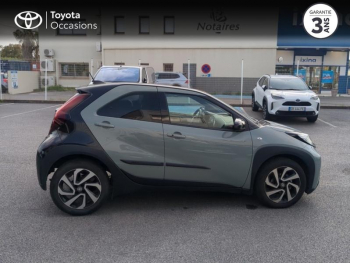 Photo 17 du bon plan TOYOTA Aygo X 1.0 VVT-i 72ch Design S-CVT Pack Zen occasion à 16990 €