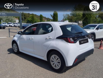 Photo 2 du bon plan TOYOTA Yaris 120 VVT-i Dynamic 5p MY22 occasion à 16990 €
