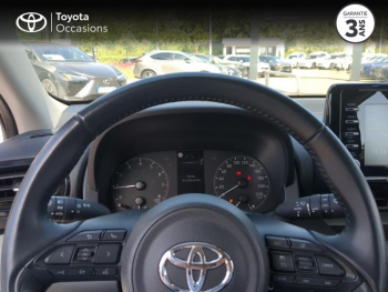 Photo 13 du bon plan TOYOTA Yaris 120 VVT-i Dynamic 5p MY22 occasion à 16990 €