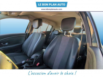 Photo 13 du bon plan RENAULT Megane 1.2 TCe 130ch energy Zen eco² 2015 occasion à 5490 €