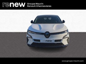 Photo 2 du bon plan RENAULT Megane E-Tech Electric EV60 220ch Iconic super charge -C occasion à 25999 €