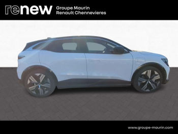 Photo 4 du bon plan RENAULT Megane E-Tech Electric EV60 220ch Iconic super charge -C occasion à 25999 €