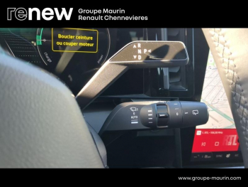 Photo 22 du bon plan RENAULT Megane E-Tech Electric EV60 220ch Iconic super charge -C occasion à 25999 €