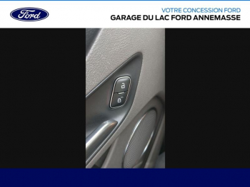 Photo 15 du bon plan FORD Tourneo Custom 320 L1H1 2.0 EcoBlue 185ch Sport BVA occasion à 38790 €